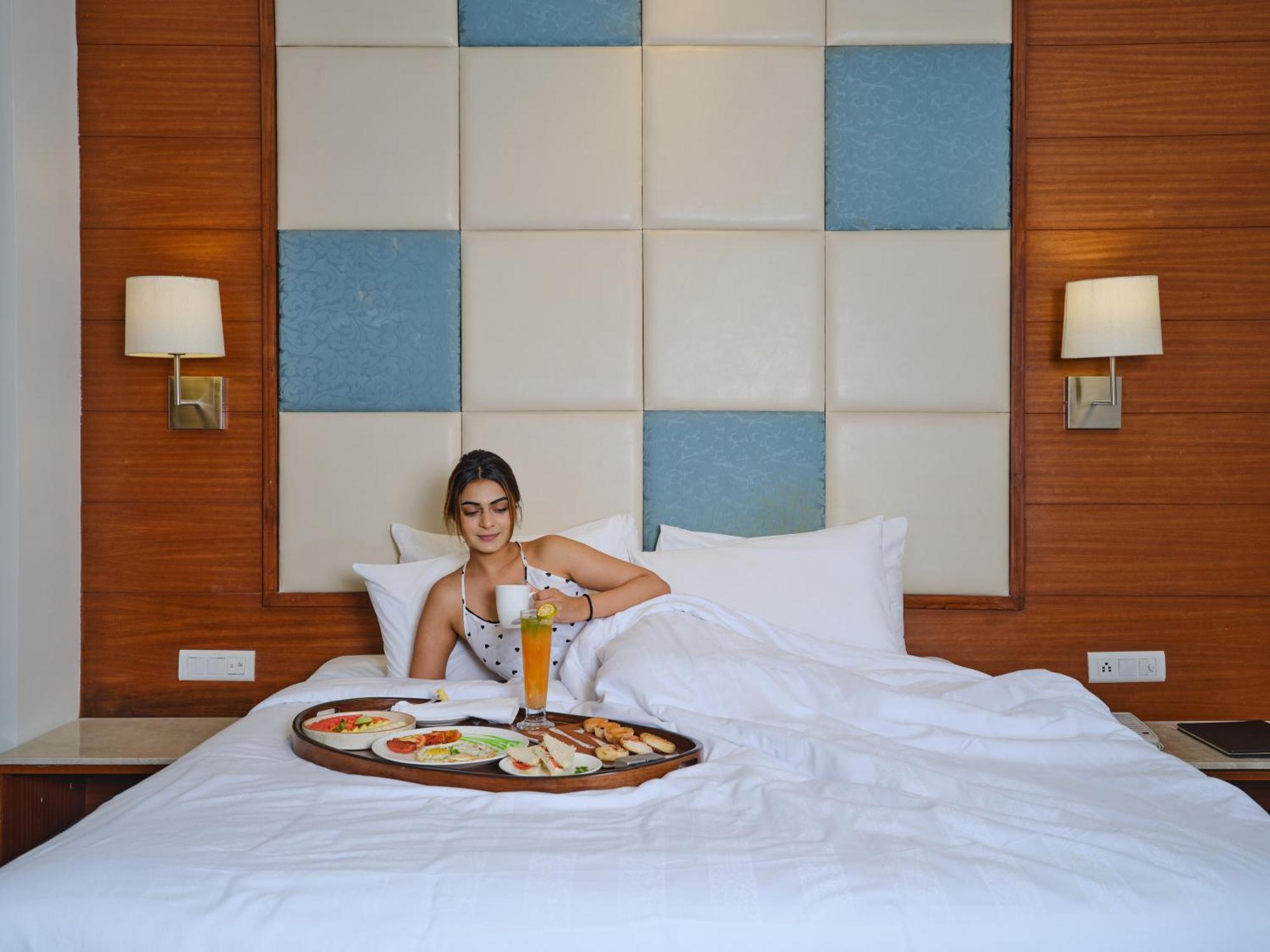 Best Western Country Woods Ambala Exterior photo